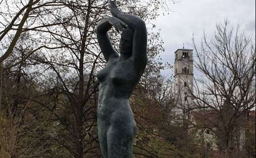 Skulptura "Djevojke sa Une" vraćena u Bihać