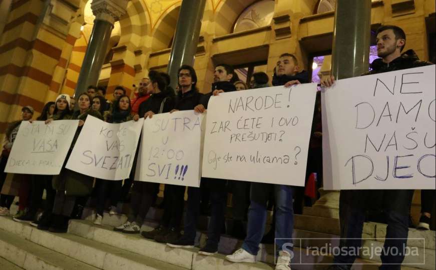 Danas novi protesti građana ispred Vlade FBiH zbog stanja u Zavodu "Pazarić"
