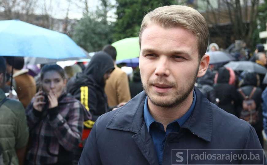 Draško Stanivuković došao na proteste u Sarajevo: Dođite svi, u što većem broju