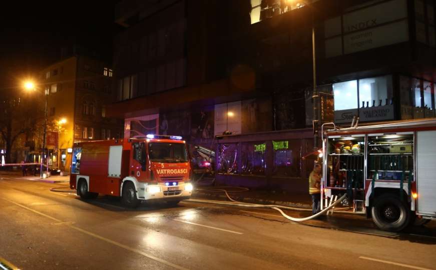 Ugašen požar u tržnom centru BBI u Sarajevu