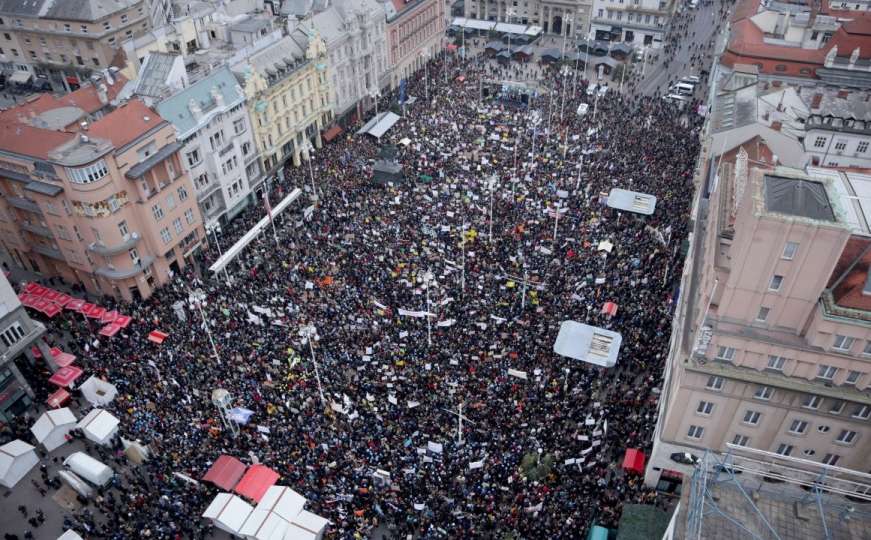 Hrvatska na nogama: Oko 20 hiljada učitelja izašlo na proteste