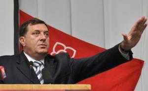 Tjera Dodik Srbe u fašiste
