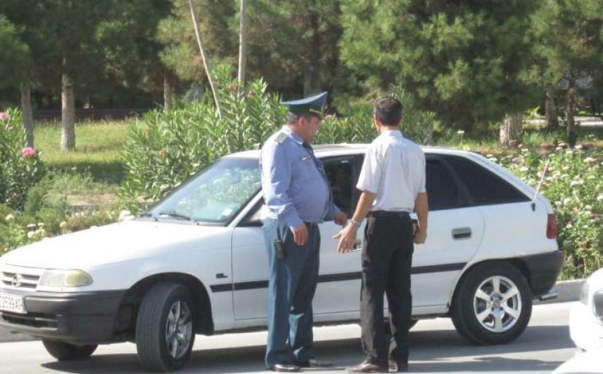 Gojaznim policajcima u Turkmenistanu naređeno da smršaju