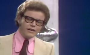 "Odiseja, odiseja, staza trnja ili staza orhideja..." i Leo Martin