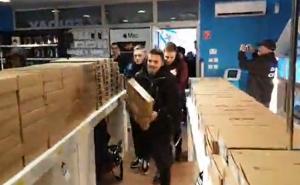 Pogledajte Black Friday ludnicu u Zagrebu jutros u 7 sati: Scena kao iz Amerike