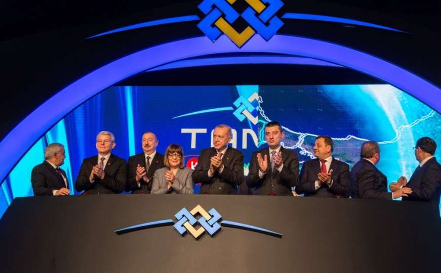 Džaferović s Erdoganom i Alijevim ozvaničio povezivanje gasovoda TANAP s Evropom
