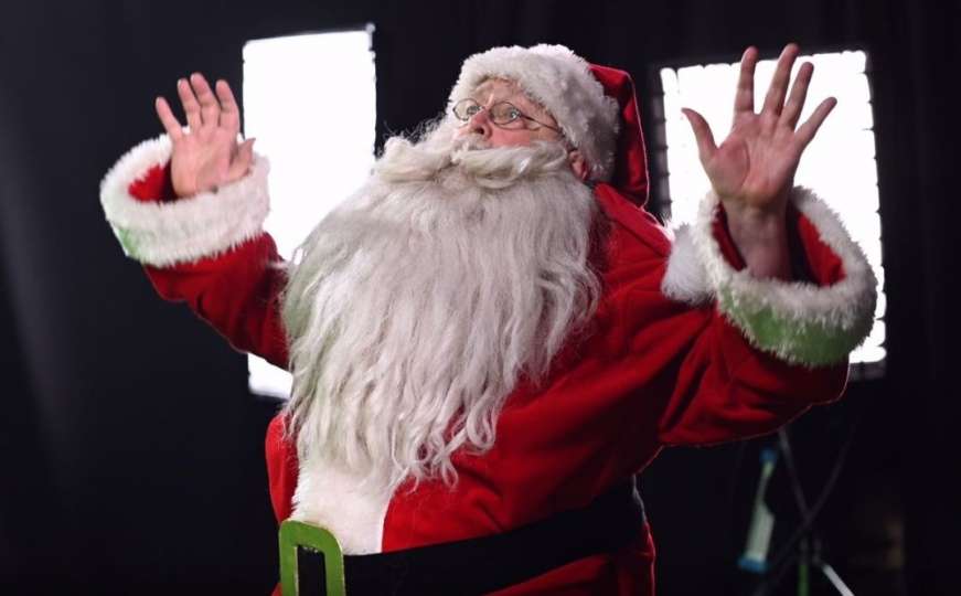 Troko kao Djed Mraz u spotu američke kompanije BELFOR