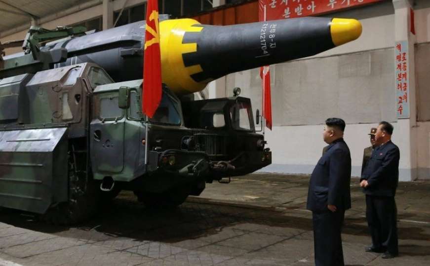 Na SAD-u je izbor "božićnog dara": Sjeverna Koreja "zvecka" nuklearnim oružjem