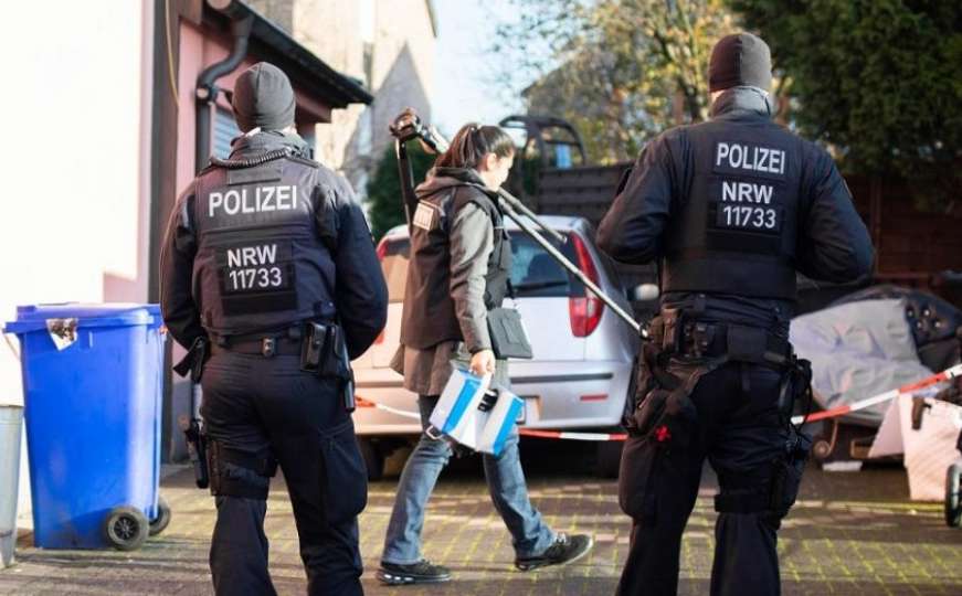 Drama u Njemačkoj: Bosanac u stanu pištoljem dočekao policiju i ranio specijalca