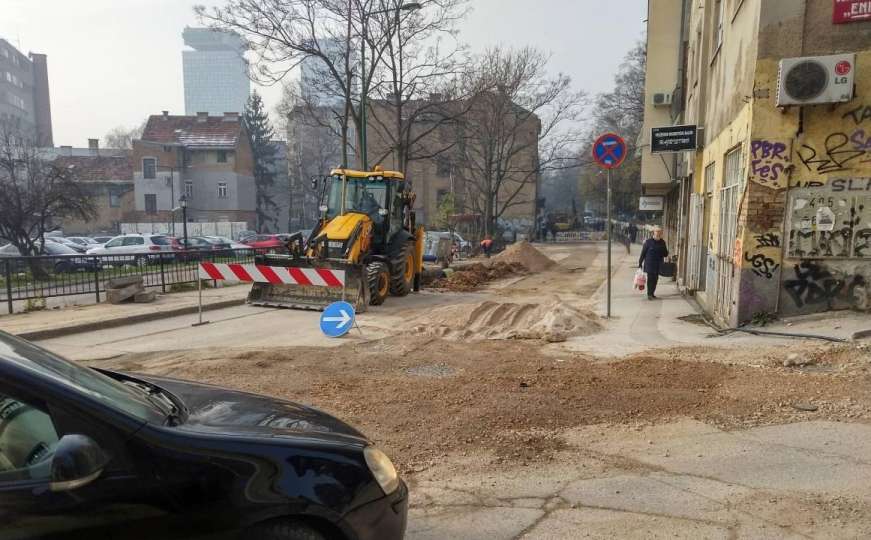 Velike gužve zbog radova u Kranjčevićevoj ulici u Sarajevu