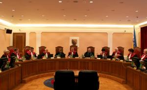 Ustavni sud odlučio: Penzioneri se opet mogu zaposliti bez gubitka prava na penziju 