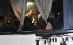 Migranti sa Vučjaka stigli u Sarajevo: Ušivak privremeni dom