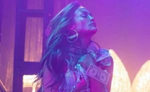 Pojavio se snimak u kojem Jennifer Lopez pleše u tangama
