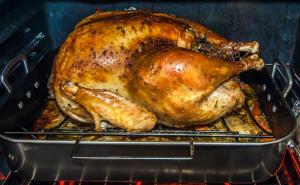 U samo pet koraka: Evo kako možete očistiti vašu pećnicu