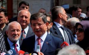 Davutoglu osnovao novu stranku: Budućnost pripada našem narodu i Turskoj