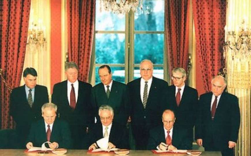 Izetbegović, Tuđman i Milošević stavili potpis: Sporazum koji je okončao rat u BiH