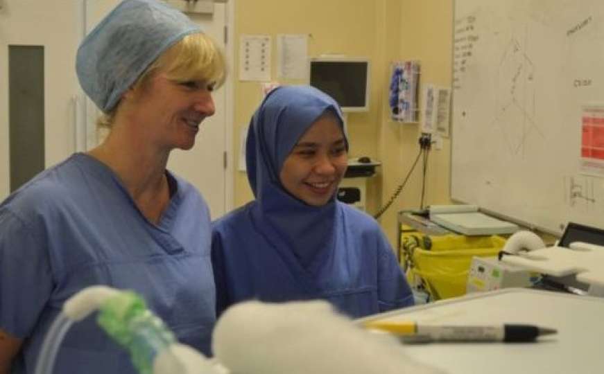 Kraljevska bolnica uvela jednokratne sterilne hidžabe