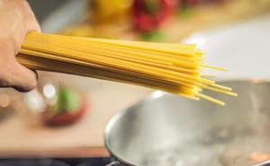 Kuhari je zovu "zlatna tekućina": Kako iskoristiti vodu u kojoj se kuhala tjestenina?