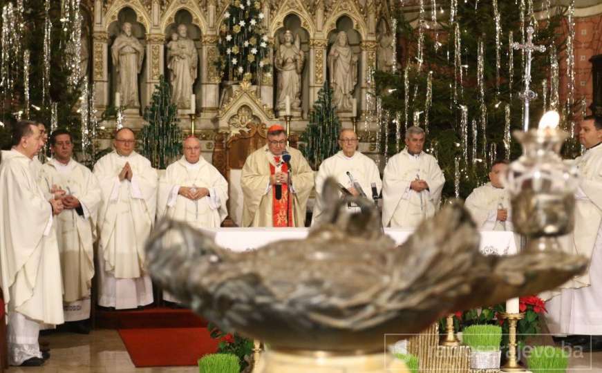 Ponoćka u katedrali Srca Isusova: Božić je ono što doživimo u svom srcu