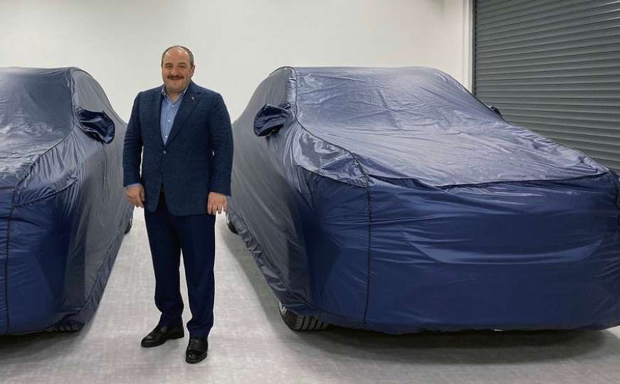 Erdogan u petak podiže zastor: Da li su procurile slike prvog turskog automobila