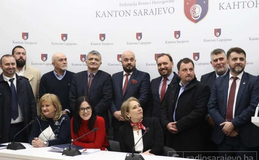 "Pakleni plan" aktuelne vlasti u KS: Nenadić ne može biti kandidat za premijera?!