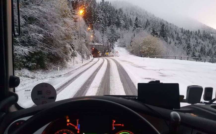 Oprez: Snijeg i poledica na cestama 
