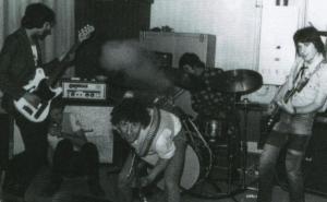 Prljavo kazalište i '"Tu noć kad si se udavala"'