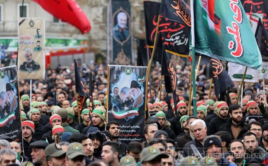 Teheran: Hiljade Iranaca na mitingu protiv SAD-a