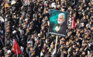 Desetine ljudi poginulo u stampedu na pogrebnoj povorci ubijenom iranskom generalu