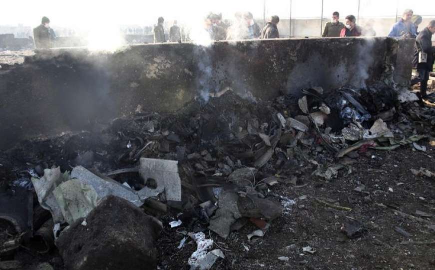 Prvi zvanični izvještaj: Novi detalji o uzorcima pada aviona u Iranu