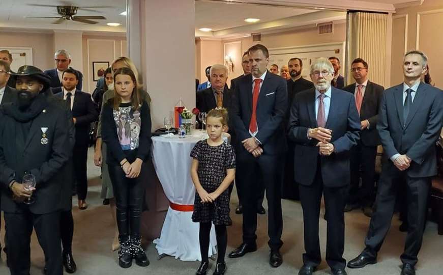 Bh. ambasador u Wasingtonu prisustvovao obilježavanju neustavnog dana RS! - Radiosarajevo.ba