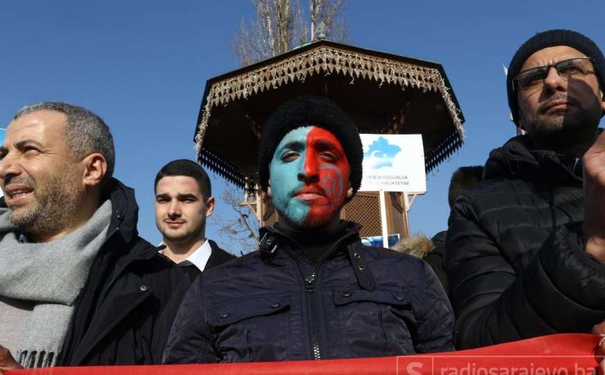 Protesti u Sarajevu u znak podrške ujgurskim muslimanima u Kini