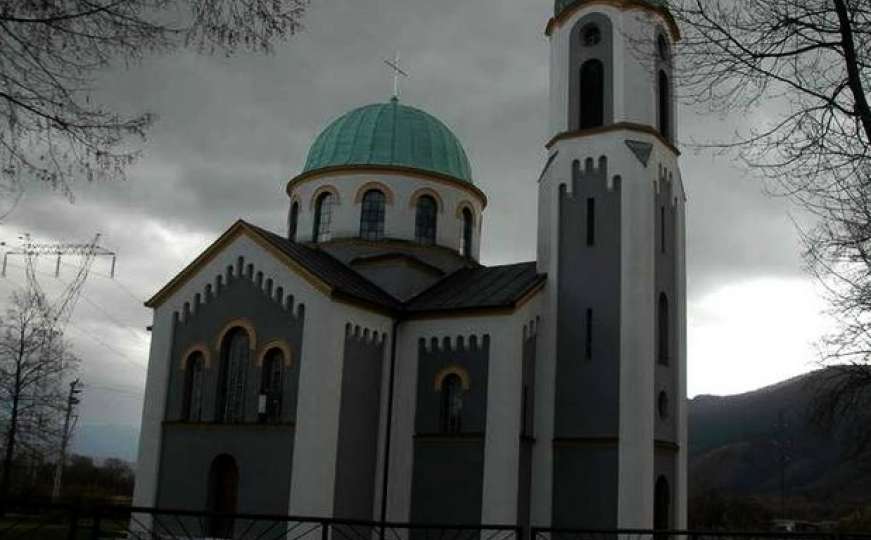 Opljačkana pravoslavna crkva u Blažuju: Vandali oštetili i Hram