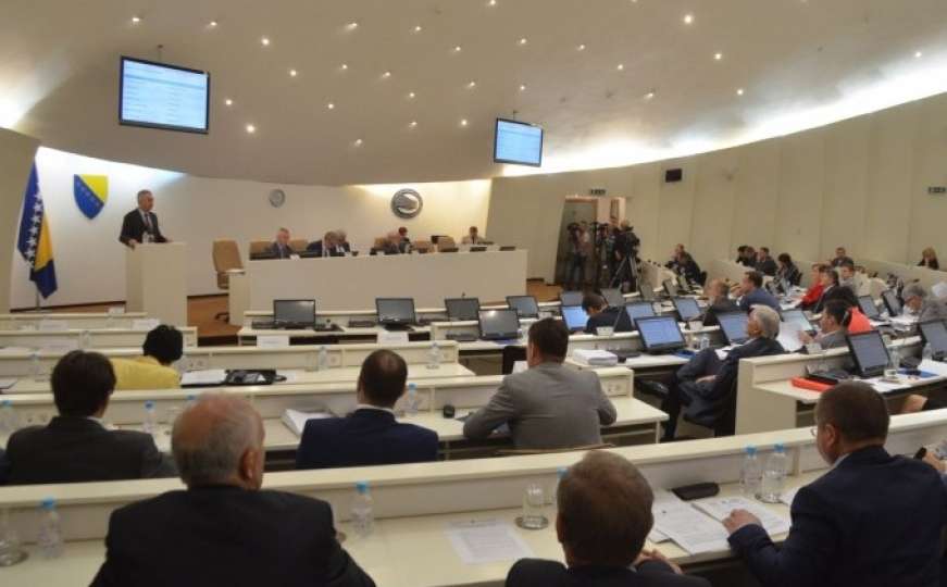 Parlament BiH: SDA traži povlačenje s dnevnog reda imenovanje Božovića za ministra