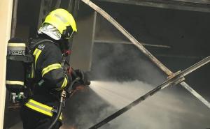 Tragedija u BiH: Gasili požar u kući, u kuhinji pronašli ugljenisano tijelo