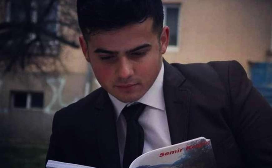 Mladi konobar iz Travnika autor dvije knjige: Pišem kada sve utihne i duša progovori