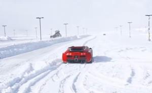 Snijeg i led: Savršeni uslovi za igranje sa Bugatti Veyronom
