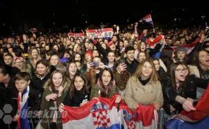 Mostar gori: Više hiljada ljudi čeka srebrne Kauboje!