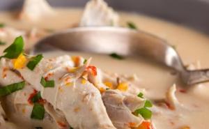 Savršeni lagani ručak: Ukusna čorba sa piletinom 