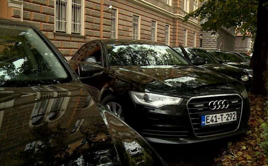 BiH ima  3.548 službenih automobila, Švedska nijedan!