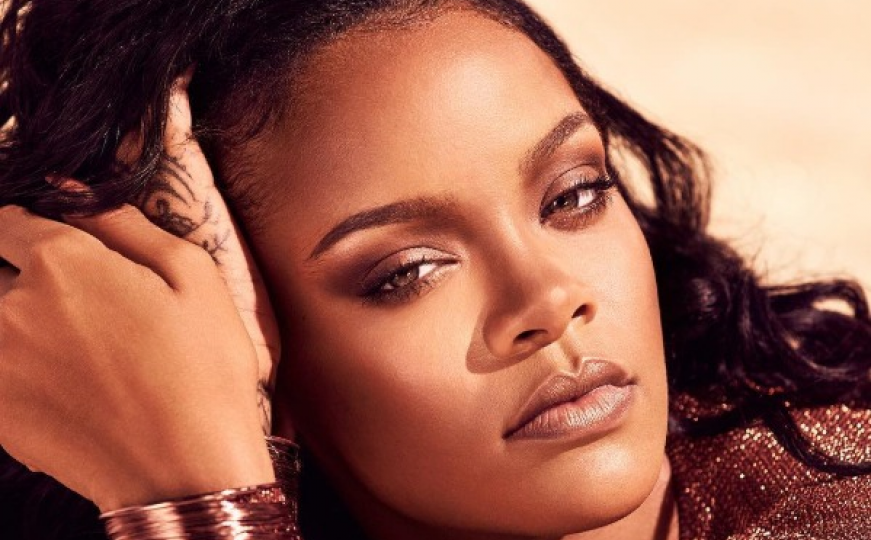 Nedugo nakon raskida sa saudijskim milijarderom Rihanna ponovo ljubi