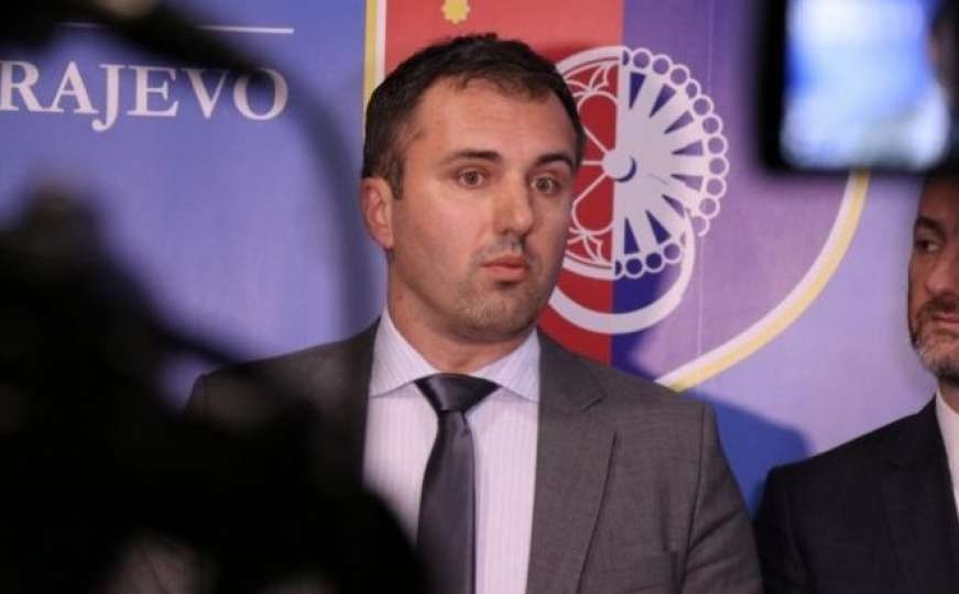 Stojanović: Da li je SBB obavijestila javnost da je Pecikoza predsjednik Kluba SDA2