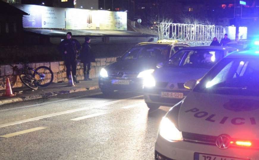 Policija i hitna na Drveniji: Udaren biciklista, vozač pobjegao