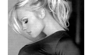 Pamela Anderson i njen novi suprug razišli se nakon 12 dana braka