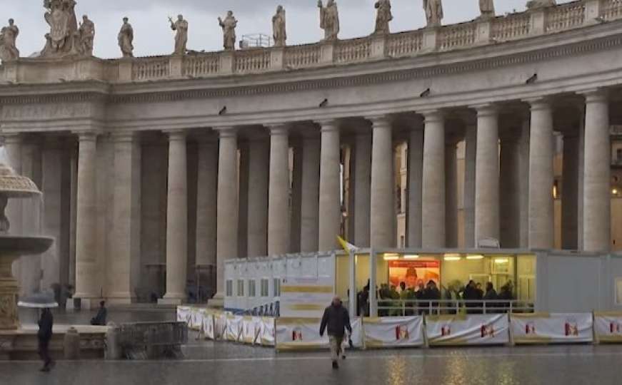 Papa Franjo vatikansku palaču pretvorio u utočište za siromašne i beskućnike