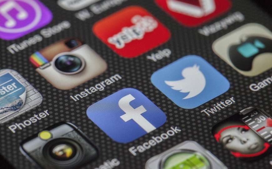 Islamska zajednica: Da li je grijeh koristiti lažno ime na društvenim mrežama