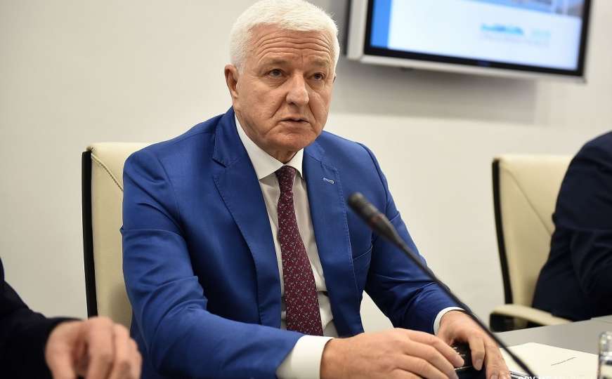 Premijer Crne Gore Marković pozvao na dijalog: Da zajedno prevaziđemo podjele