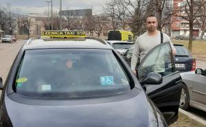Zenica: Taksista kojem su važnija djeca od zarade, ima poruku i za političare