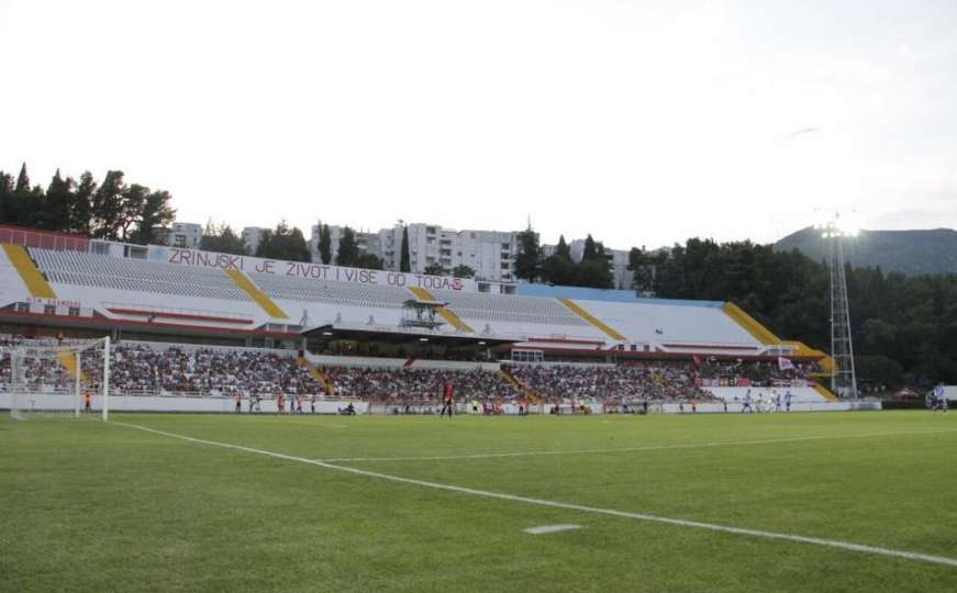 Oluja napravila probleme i Zrinjskom: Srušeno jedno od glavnih obilježja stadiona