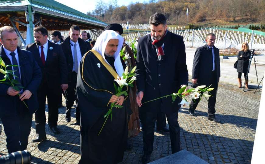 Al-Issa odao počast šehidima Srebrenice: Nikada nećemo dozvoliti da se ovo ponovi 